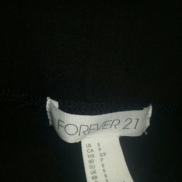 Hollister Small Tee & Forever 21 Small Black NWOT - Picture 5 of 5